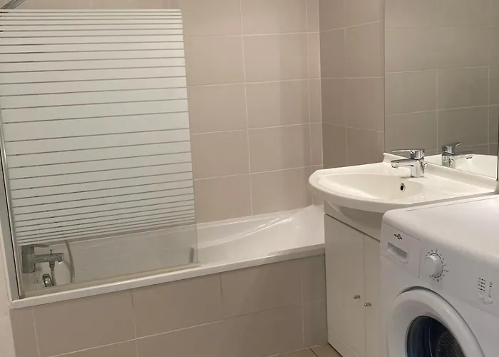 T3 63 M2 Rez-de-chaussee, Schweitzer 2 Garage Et Jardin アパート エクスレバン